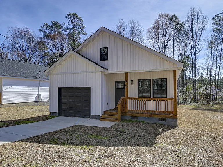 32 Roberson St — Photo 35