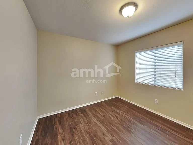 5354 W Jessica Ln — Photo 19