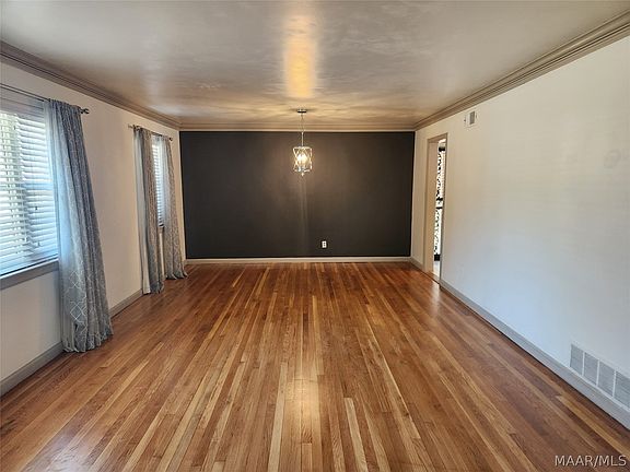 4th image of 2814 Ashley Ave