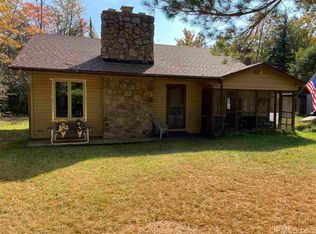 1528 Little Lake Rd, Gwinn, MI 49841