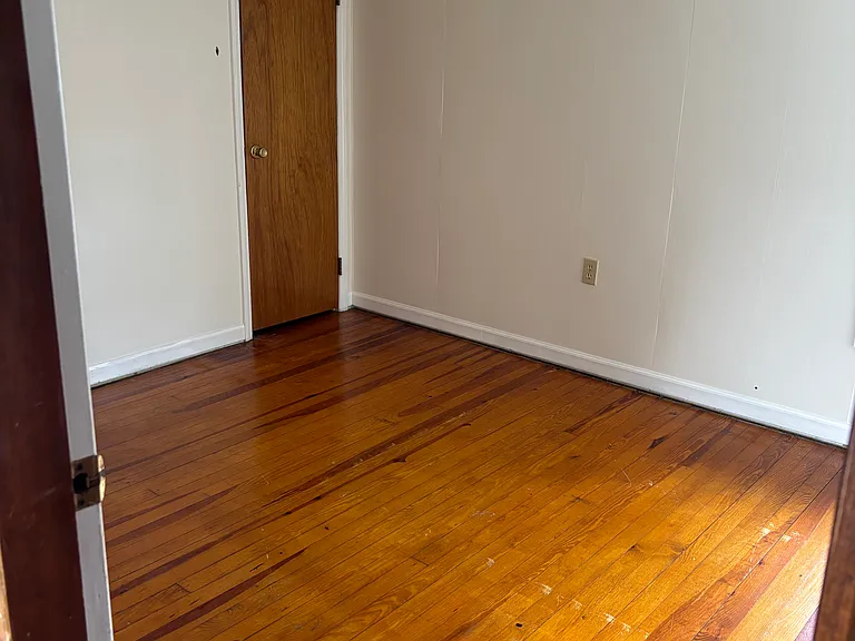 423 Church St — Photo 26