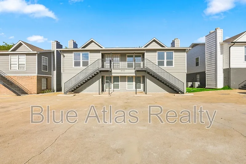 3 bed, 2.0 bath, 1030 sqft, $1,395 — Photo 1