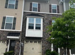 2431 Emanuel Ct, Easton, PA 18045