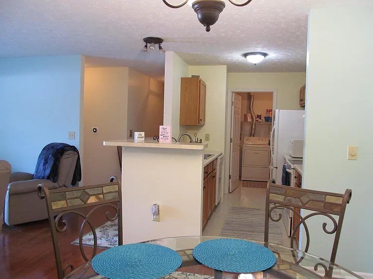 8155 Glenwillow Ln #103 — Photo 13