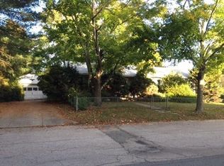 6 Burns St, New Bedford, MA 02740