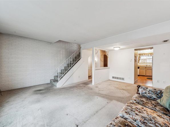 1477 Durango Ct, Fenton, MO 63026