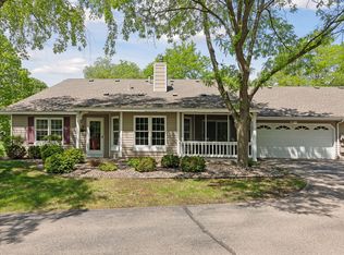 1572 Mallard Vw, Eagan, MN 55122