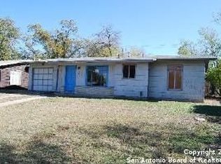 910 Elkhorn Dr, San Antonio, TX 78218