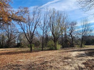 808 E Atkinson Ave, Pittsburg, KS 66762