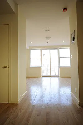 Rented by RES New York | media 19