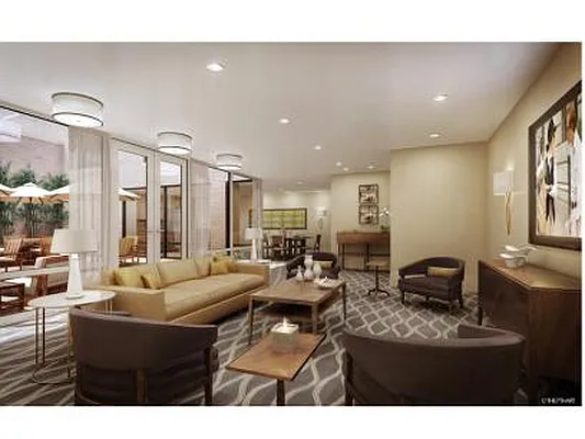 Sold by New York Residence | media 7