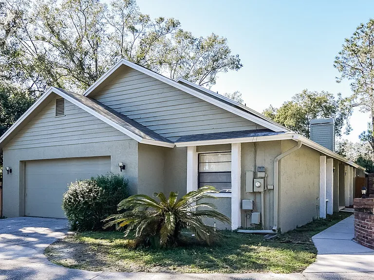 1902 Lake Platt Ln — Photo 13