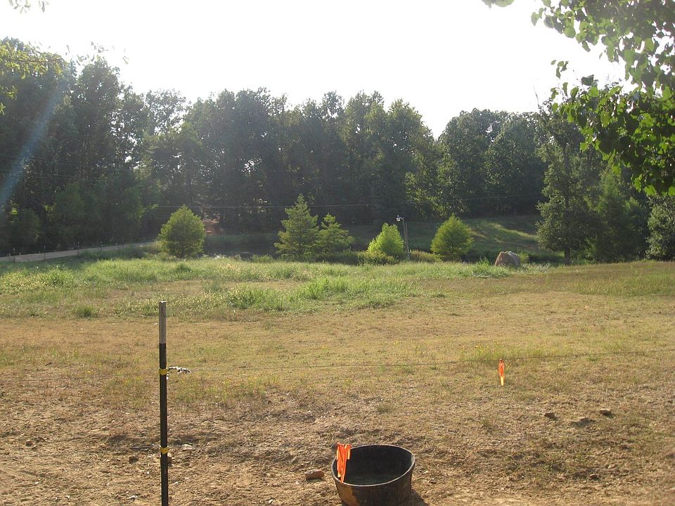 894 Burrowtown Rd, Mason, TN 38049