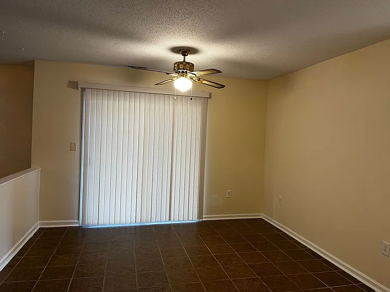 1141 Turtle Creek Rd #C — Photo 10