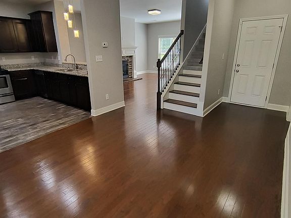4th image of 143 Legacy Trace Dr