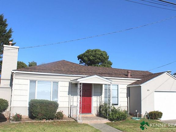 3rd image of 78 Arlington Dr