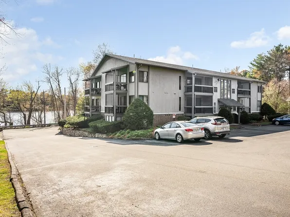 1461 Pawtucket Blvd #A-2, Lowell, MA 01854