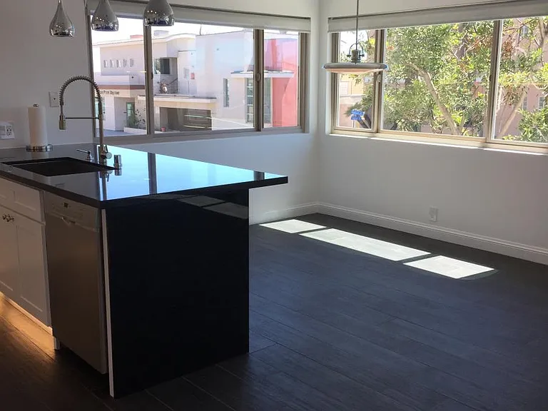 Dining Area Near The Kitchen