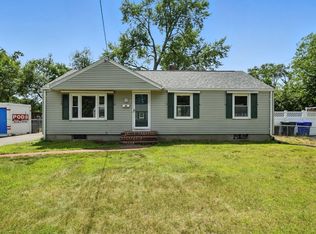 128 Drexel St, Springfield, MA 01104