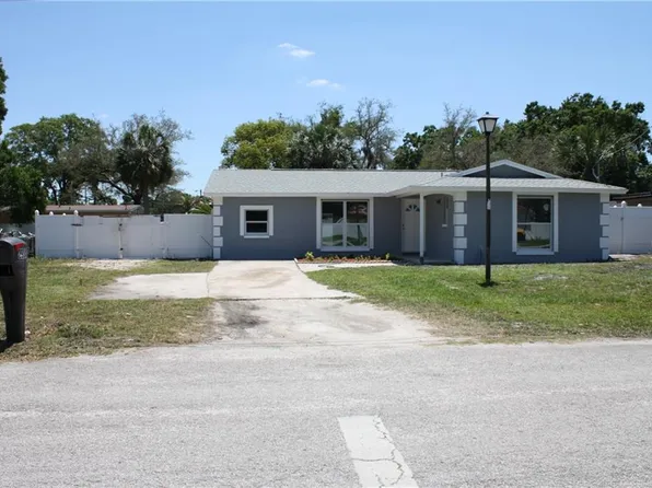 2904 Xanthus St, Tampa, FL 33614