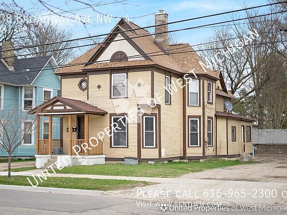 2nd image of 838 Broadway Ave NW #4
