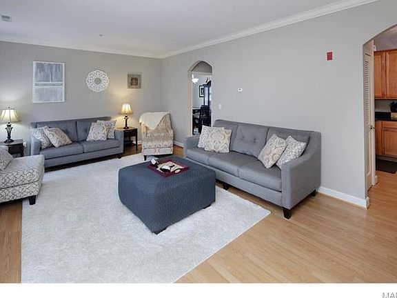 3rd image of 2646 McKnight Crossing Ct