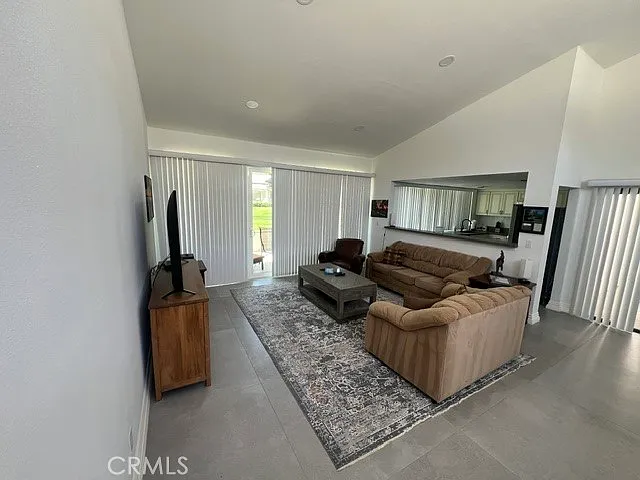 68 El Toro Dr — Photo 7