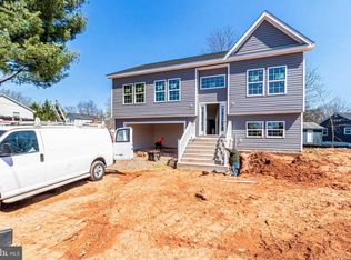 7619 Old Centreville Rd, Manassas, VA 20111