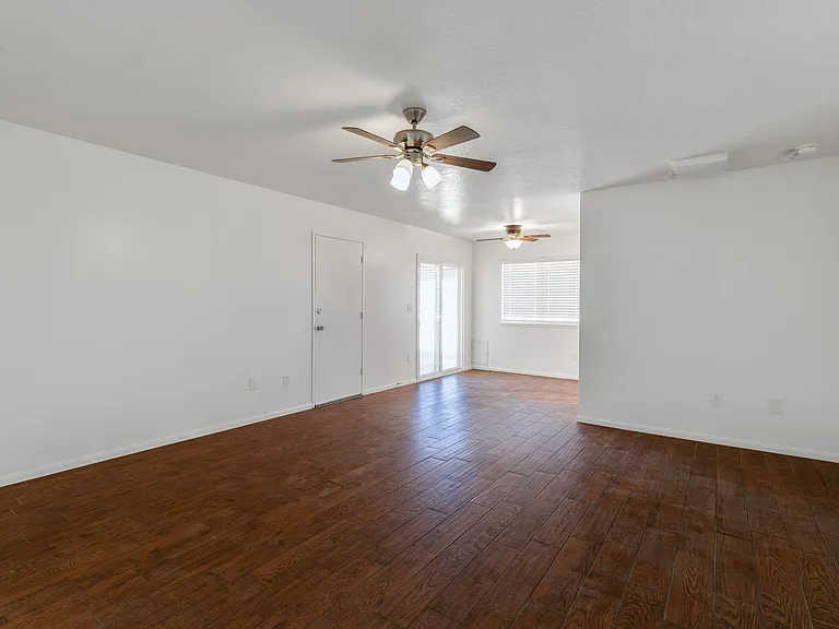 10739 Caribou Ave — Photo 2