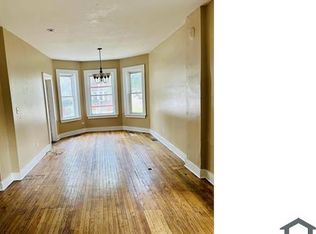 5658 S Marshfield Ave #1, Chicago, IL 60636