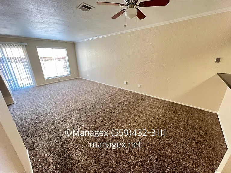 7166 N Fruit Ave #156 — Photo 7