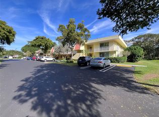 500 Oaks Ln APT 208, Pompano Beach, FL 33069