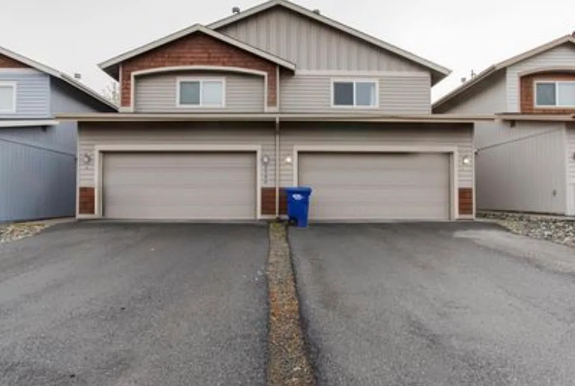 3 bed, 2.5 bath, 1480 sqft, $2,800 — Photo 1