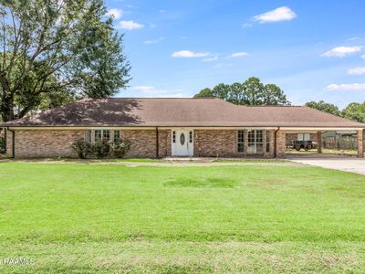 1010 Domingue St, Breaux Bridge, LA, 70517