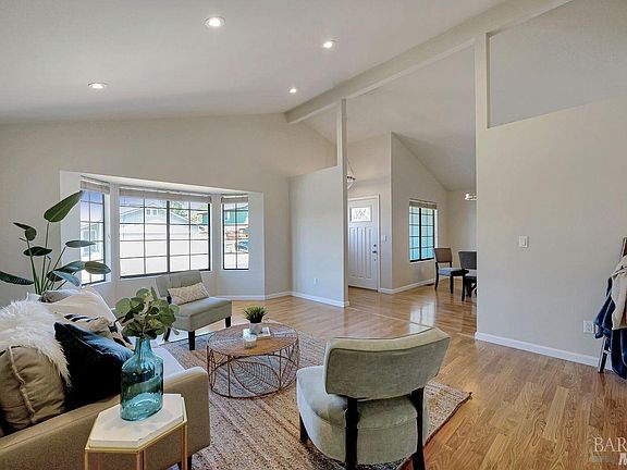 2nd image of 5620 Dempsey Place