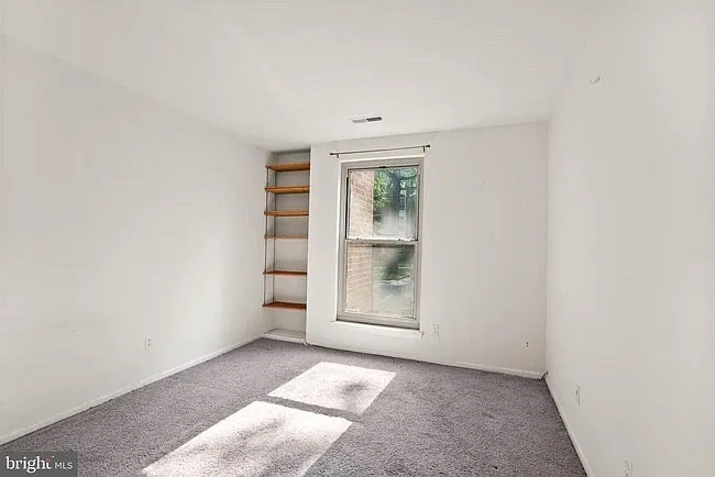 3378 Woodburn Rd #11 — Photo 14