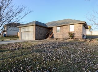3007 W River Bluff Dr, Ozark, MO 65721