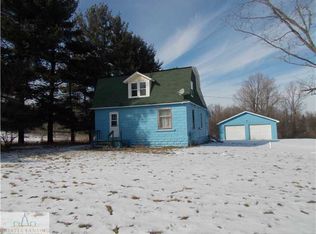 10977 Barnes Hwy, Eaton Rapids, MI 48827