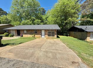 2916 Bernice Dr, Longview, TX 75604