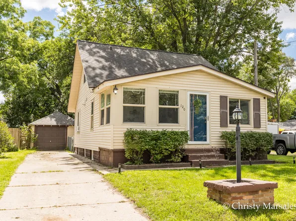 120 34th St SE, Wyoming, MI 49548