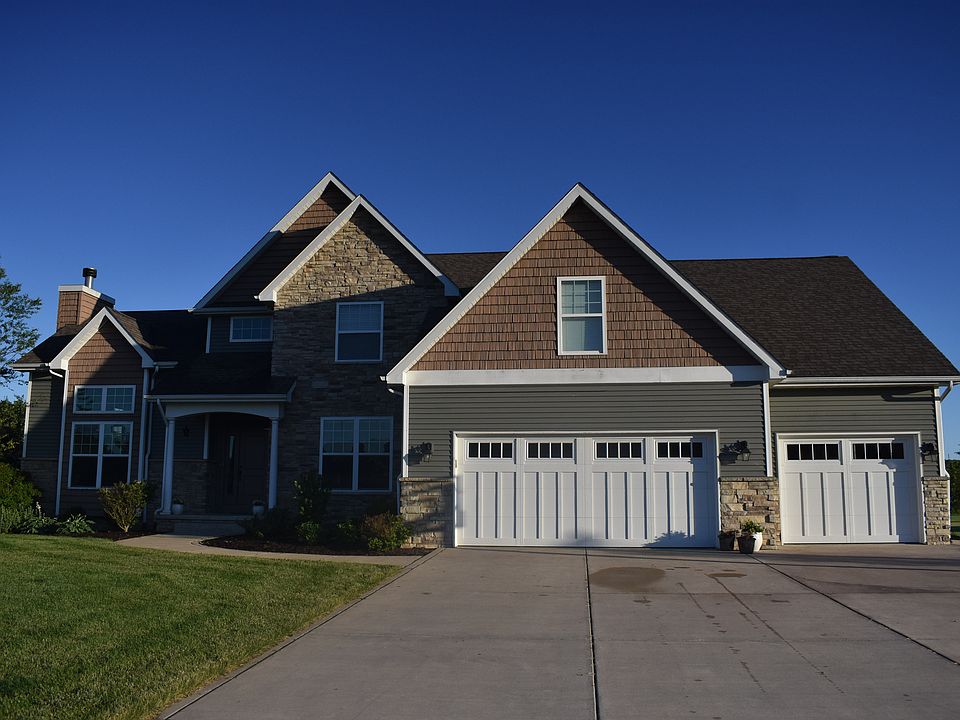 1st image of 394 E Augustine Dr