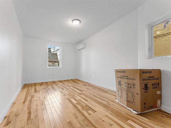 4th image of 203 E Prospect Ave #2.5