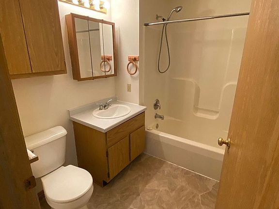 5th image of 19627 82nd St #10499529