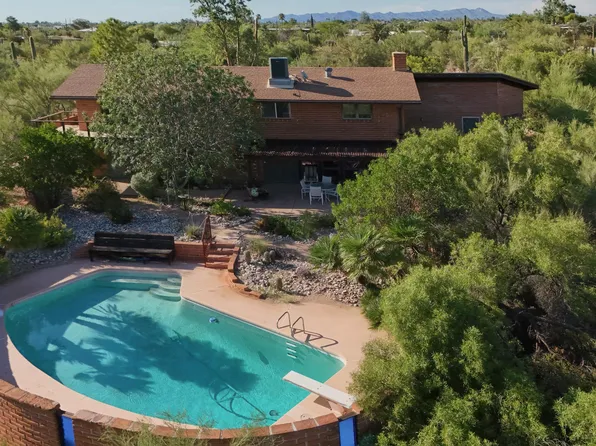 5620 N Maria Dr, Tucson, AZ 85704