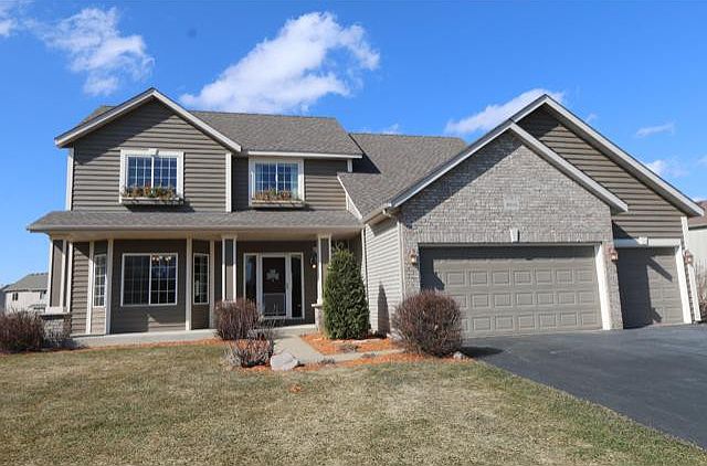 1st image of 8905 Whispering Oaks Trl