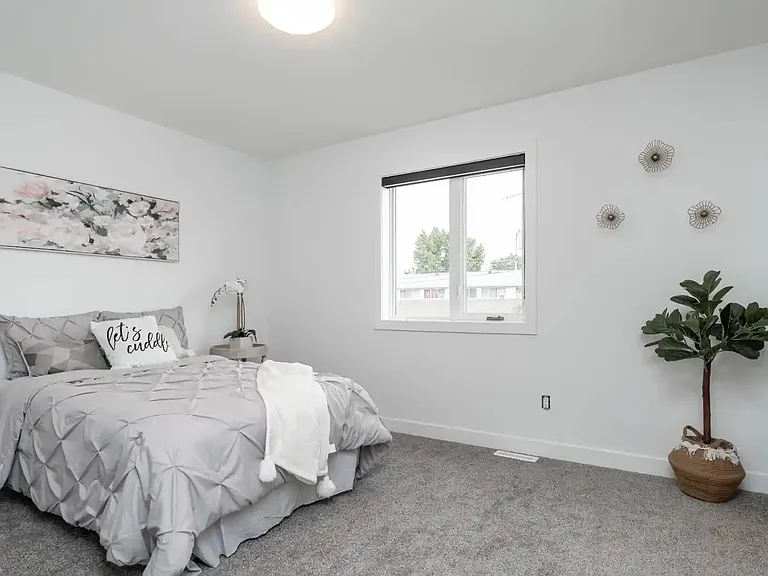 1499 Magnus Ave #1499 — Photo 6
