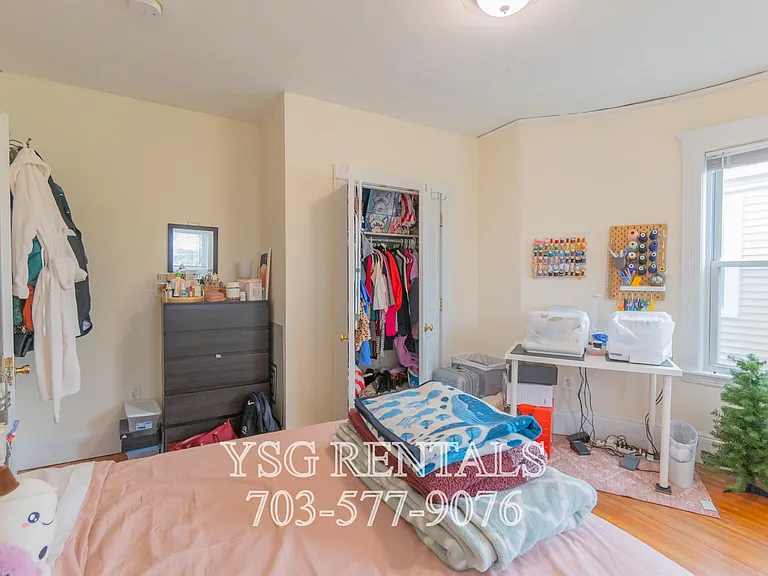 40 Easton St #3 — Photo 12