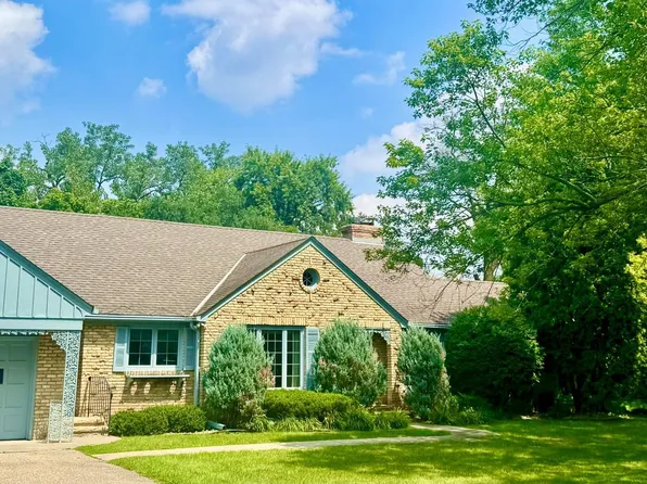 10 Circle E, Edina, MN 55436