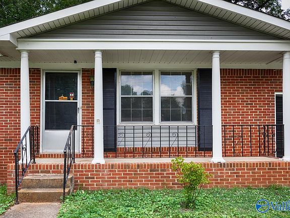 4th image of 3013 Greenhill Dr NW