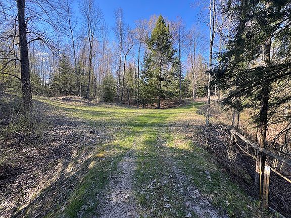3rd image of LOT 11 Wildwood Rd